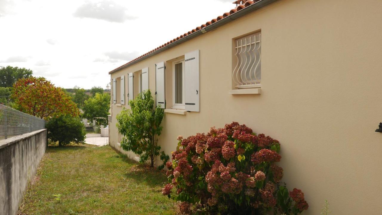 La Maison De Edgar Ruelle-sur-Touvre 外观 照片